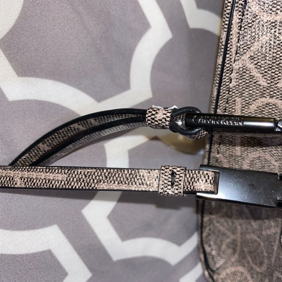 Calvin Klein Purse - Picture 10 of 11